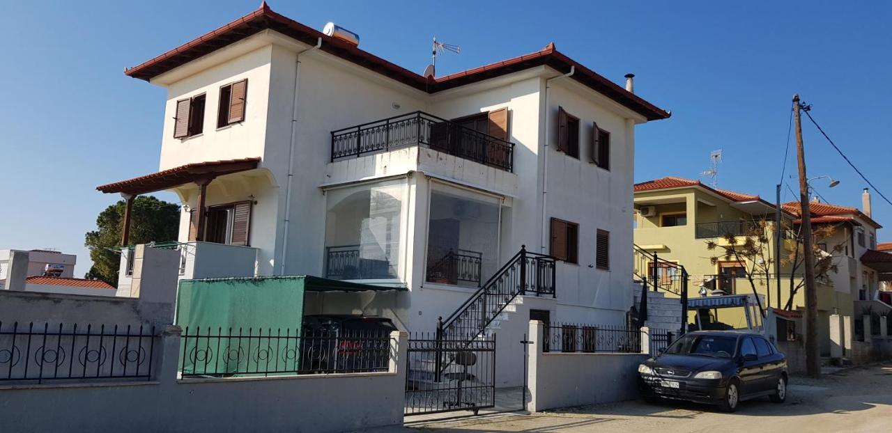 Nikiti View Apartment Екстериор снимка