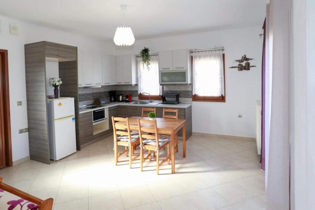 Nikiti View Apartment Екстериор снимка